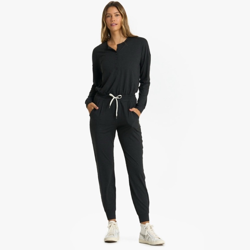 NWT Vuori Lux Henley Jumpsuit